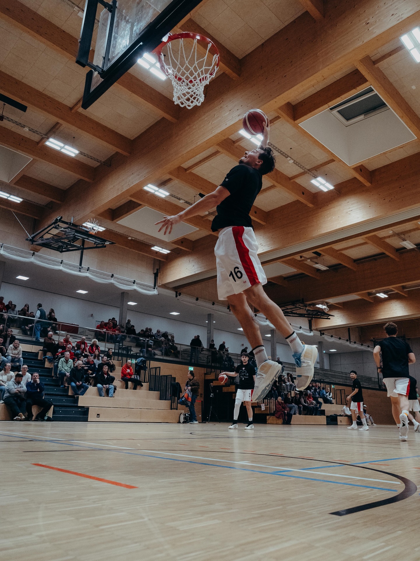 VfL Baskets vs SBM Basketball Spielszene 2